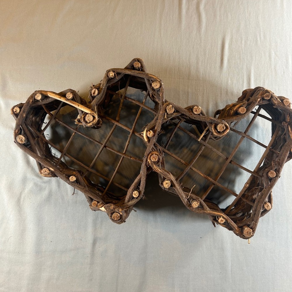 Rustic Double Heart Grapevine Basket Woven Wood Interlocking Hearts Decor 15in - Picture 5 of 7